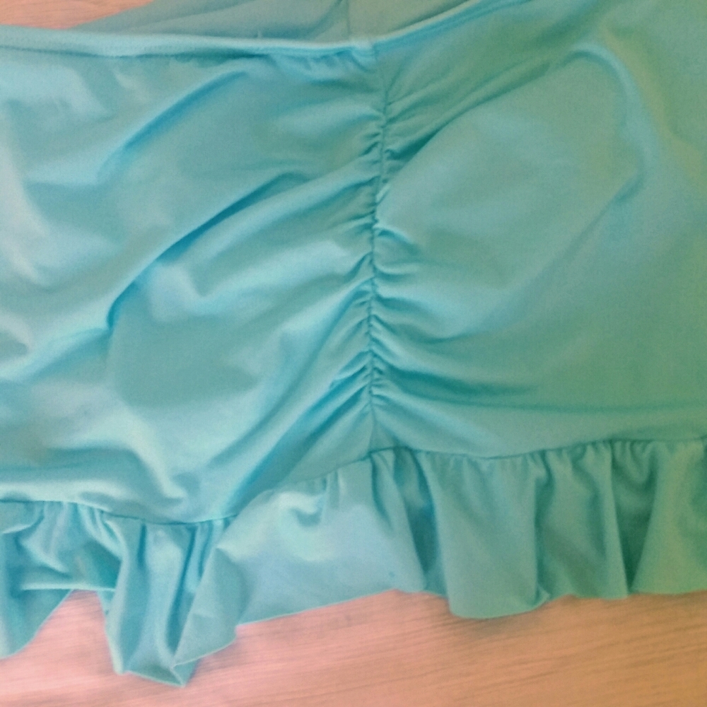 Kenneth Cole Light Blue Tankini swimsuit medium - Picture 4 of 8